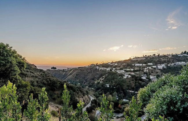 Monarch Modern - Photo 16