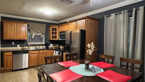 Modern 2 BR near shops, WD fast WiFI 2000mbps 10 min to beach Bliss 7 - Foto 2