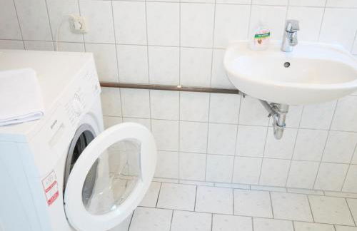 "Blaues Haus am See mit Boot" - Foto 12