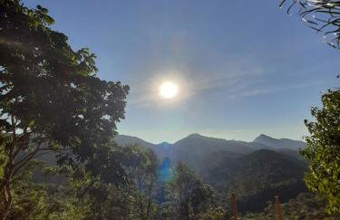 Chalé Pakere Bellavista - visão magnífica do vale e montanhas a mais de mil metros de altitude, wi-fi, sauna, piscina e água de nascente - locação do chalé sem prestação de serviços - Foto 79