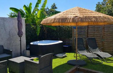 Beau logement avec terrasse, jacuzzi et terrain de pétanque privatif à 5 minutes de la plage - Foto 1