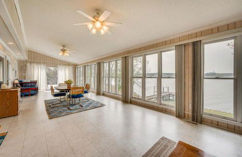 Lakefront Troutman House with Spectacular Sunsets! - Foto 2