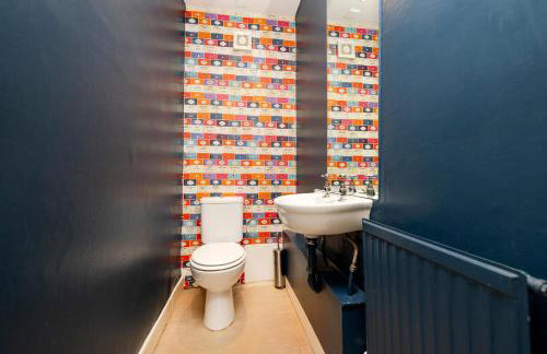 JOIVY Chic and Spacious House at the Heart of the City - Foto 16