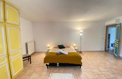 84B3 - Freesia suite in 18th century Provencal farmhouse - Foto 5