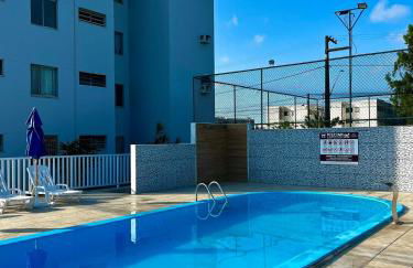 Apto charmoso, com ar, localização privilegiada - Foto 30