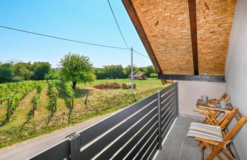 2 Bedroom Cozy Home In Kobasicari - Foto 24