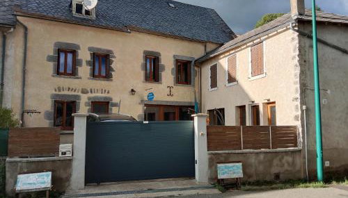 Gîte au pied des volcans d'Auvergne Aydat - Foto 2