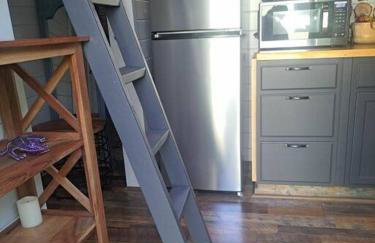 Shangrila Tiny Home near Dove Ridge Winery - Photo 6