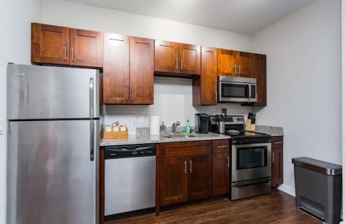 CozySuites Music Row Spacious 1BR with free parking 41 - Foto 21