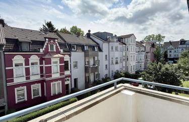 Rüttenscheid Design Apartment mit Balkon Office - Foto 23