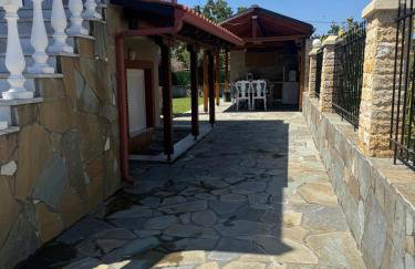 Nadya Holiday Home - Photo 37
