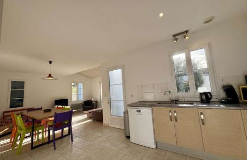 Maison mitoyenne 4 pièces avec jardin clos - Saint Denis d'Oléron - FR-1-246A-406 - Foto 8