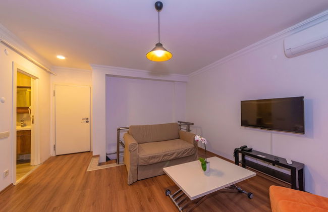 Joy Suites - Photo 16