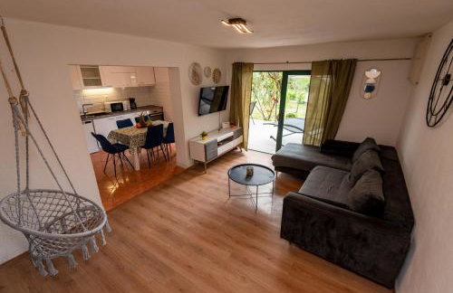 Holiday House Mablo with pool & jacuzzi - Photo 47