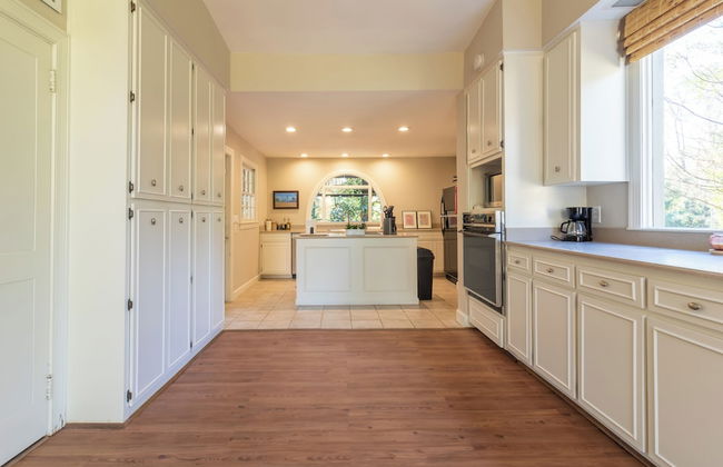 Midtown Castle - Royal in Columbus - Foto 47