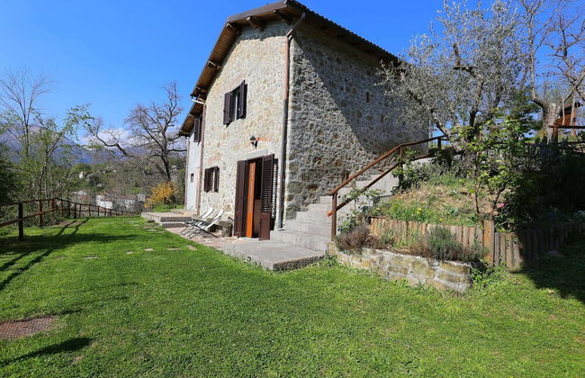 Cottage in Casoli Near Ski Slopes - Photo 1