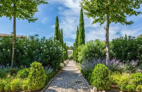 Awesome Home In Saint-Laurent-De-La-Ca With Wifi - Foto 9