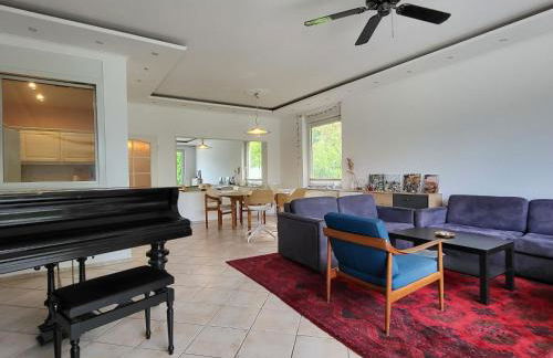 Apartment Terrassenwohnung am See by Interhome - Foto 10