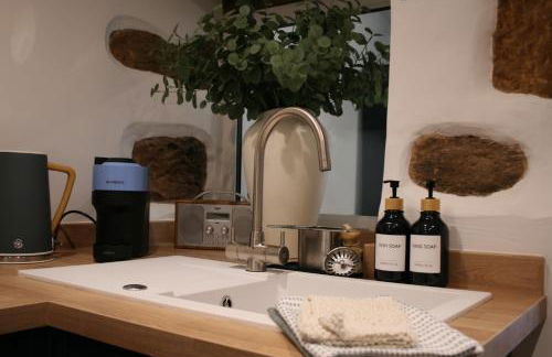 The Sails, Romantic Retreat for Two - Photo 33