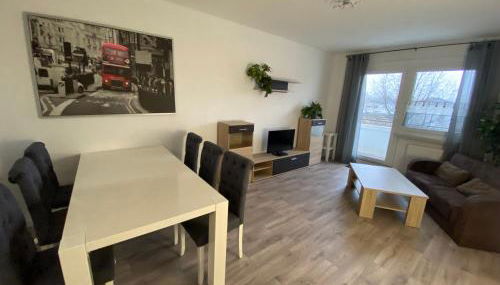 ElbPerle Wunderschöne Ferien und Handwerker Wohnung - Foto 2