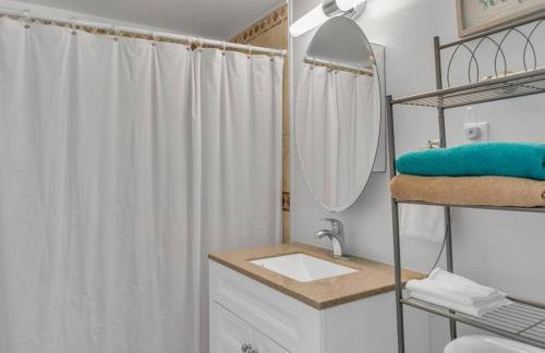 Villa Bella Newly Remodeled With Private Dock and Pool & Cabana Club Access - 7 night minimum stay - Foto 19