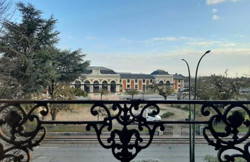 Grand T3 Lumineux - Balcon - 2 chambres - idéal familles & pros - Foto 2