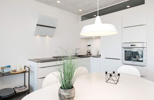 4 Person Holiday Home on a Holiday Park in Blokhus - Foto 4