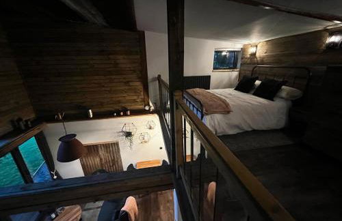 Lynbrook Haybarn, Hot tub and outdoor kitchen, New Forest - Foto 12