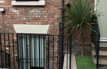 2 Bedroom City Centre Georgian Quarter Apartment - Foto 19