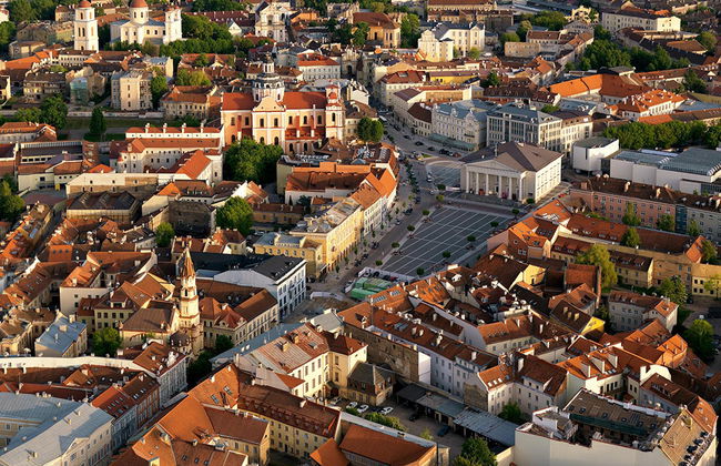 Vilnius Old Town Walking Tour - Photo 1