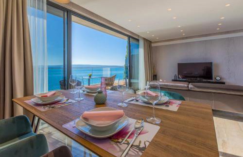 BEACH FRONT VILLA FRAN - DELUXE PENTHOUSE SUITE with private pool - Foto 14