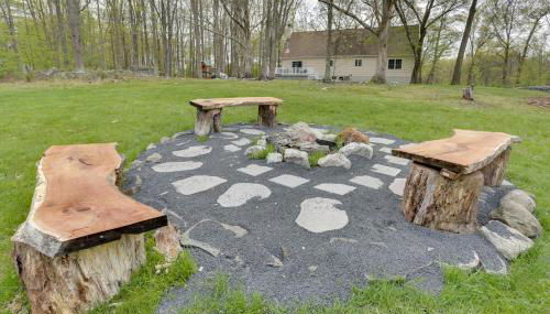 Pet-Friendly Grand Pine Bush Retreat on 2 Acres! - Foto 2