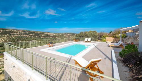 Villa OliveMillstone - Photo 3