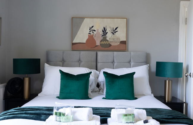 Spacious 2 Bed Apt Sleeps 5 Relocation Kent - Foto 8