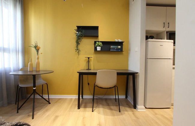 Solo STU apt TAU By Sea N Rent - C Bldg. - Photo 5