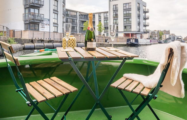 The Four Sisters Boatel - Foto 66