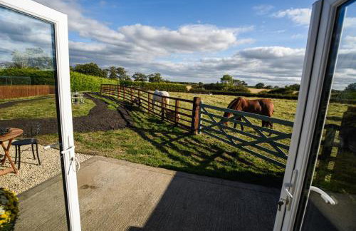 The Hideaway with hot tub - Foto 30