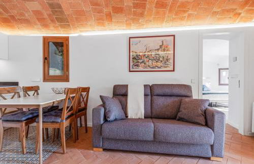 Charming Home Near Vulpellac - Foto 8