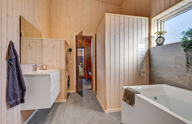 "Ylvi" - 250m from the sea - Foto 13