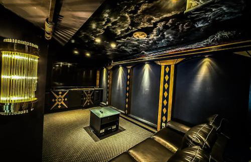 Crystal Palm Lakefront Luxury Home 6 Bed and 5 Bath - Foto 40