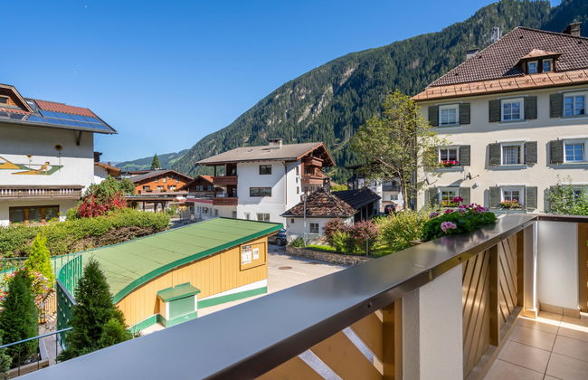3 bedroom Apartment in Mayrhofen with garden - Photo 14