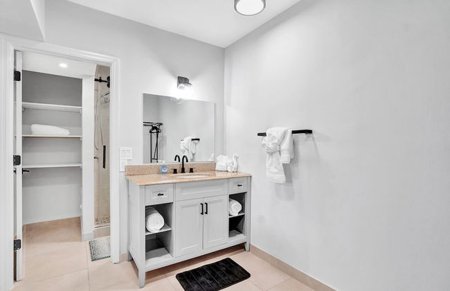 RA Suites by DesignedVR - Foto 49