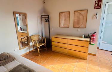 La Casa del Pueblo con piscina y barbacoa - Foto 15