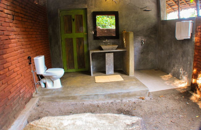 Back of Beyond - Dehigaha Ela - Photo 23