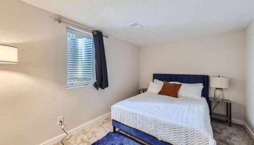 4BD - Hot Tub, BBQ, Games - 10 Mins to Olde Town - Foto 3