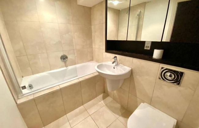 Comfy 1-bed Apartment in Huddersfield - Foto 19