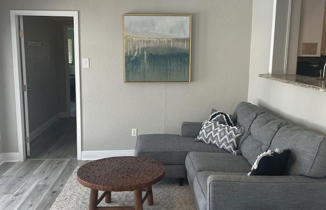 Kiss the Wave - Spacious 4BR 3BA w Pool hot tub - Foto 63