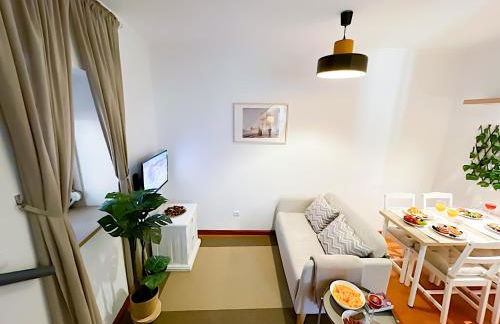 Cozy 3 Bedroom Apartment in Belem Lisbon 3 to 5 Guests - Photo 6