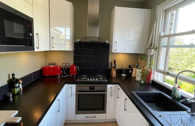 Bright & Stylish 1BD Flat - Wandsworth Town - Foto 7