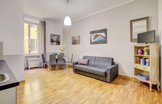 Colosseo Families and Groups 2BDR | Home and More - Photo 1